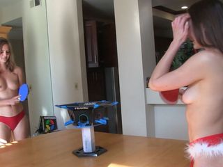 Lost Bets Games: 그들은 미스터리 기프트 박스 안에서 찾은 모든 게임을 플레이하고 있습니다.