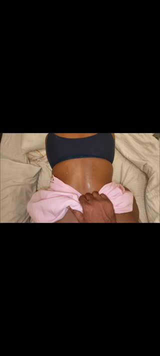 Amuda ulagam: Hintli evli kadın oda çocuğuyla paylaşıyor