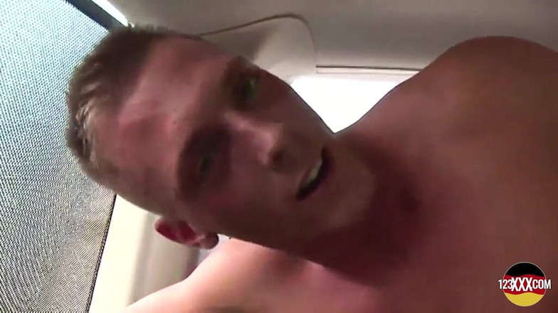 123XXX - Fucked Amateurs in Germany!: Minibüste sikişme derlemesi