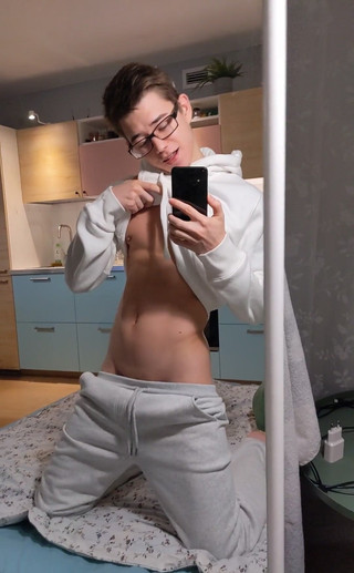 Alex Davey: Nasu dnes