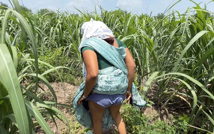 Sexy Komal: Komal Fucked Outdoor Sex