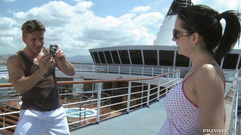 Private.com: 海上的私人啪