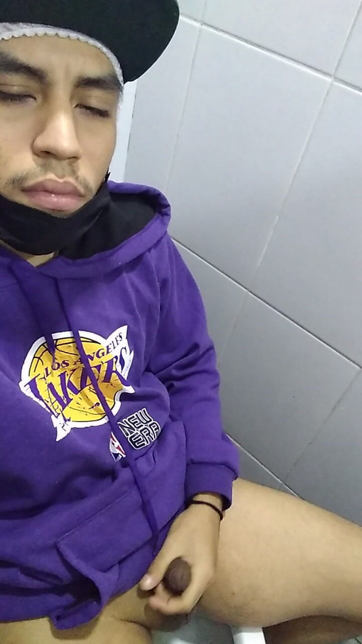 AlexAlejandro13: Seksi bir bayanın yanımda dans ettiğini hayal etmek gerçekten hoşuma...