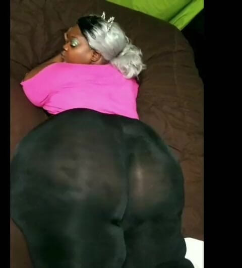 Pearaddiction: That Big Juicy Booty