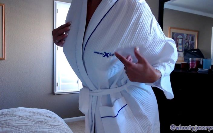JessRyan: Sexy Tease