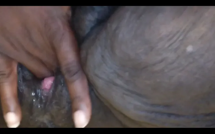 His Queen Suga: Would you nut in this pussy?