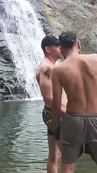 Bareback Outdoor Gay Sex Goes Wrong