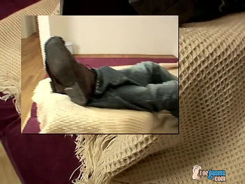 Toegasms: Melancap dengan Veso yang dicukur yang belum dicukur