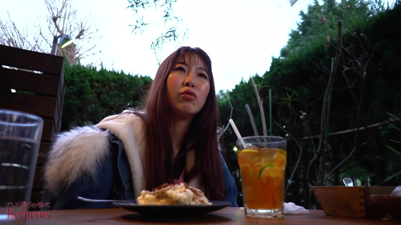 Asian happy ending: Asiatisk ängel 2684
