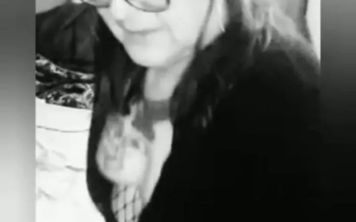 Ms Christy Cox: Ms Christy Cox Cums Twice and Eats Both Sexy
