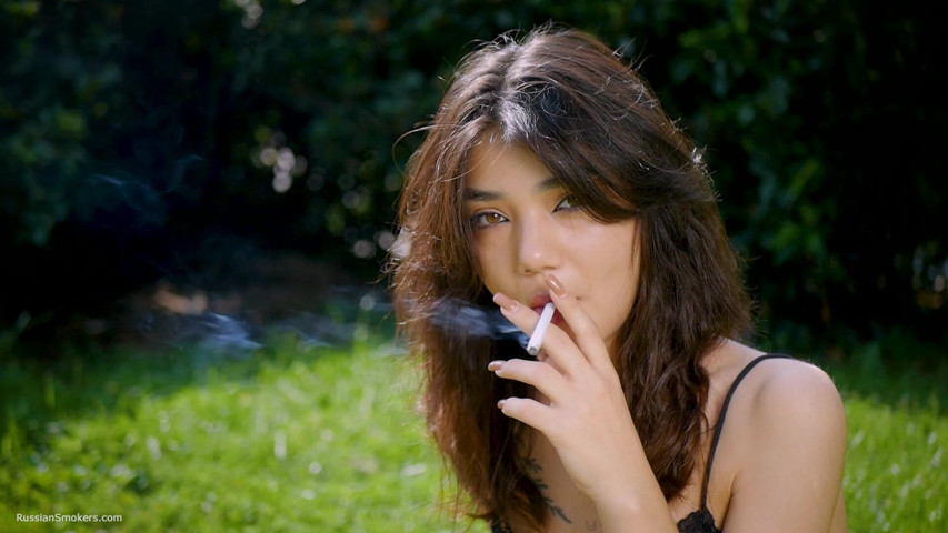 Arina Is Smoking 120mm Cigarettes Outdoors (Russian Smokers) Arina Is Smoking 120mm Cigarettes Outdoors (Russian Smokers)