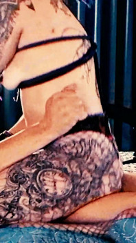 Tatted Neko 창녀를 위한 질싸 - Stella Mae