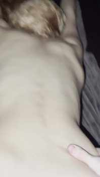 J’ai foiisé mes cheveux, mais j’ai envie de baiser ! Baise-moi en levrette ! POV!