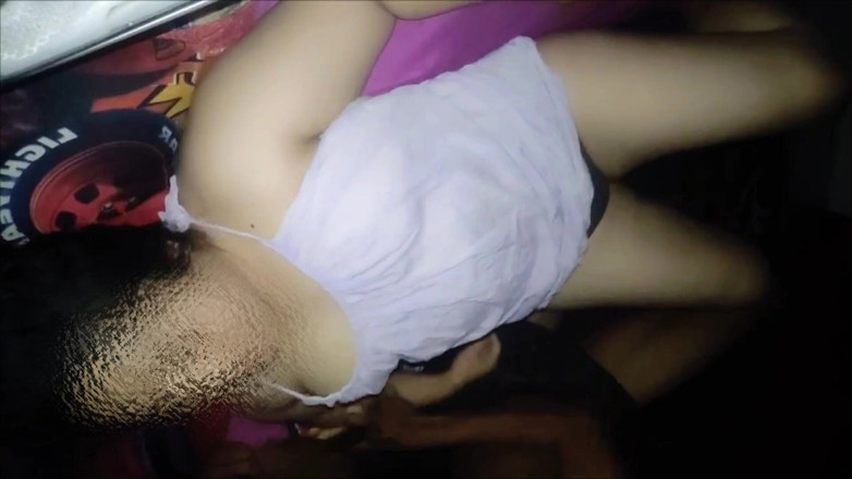 my_wife_chubby: Lutsch weiter meine nippel, baby, Ah, ich bin geil