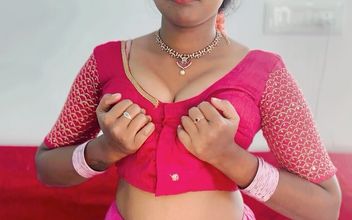 Tamil Girl Having Sex with Her Step Cousin in Hotel Losing Her Virginity