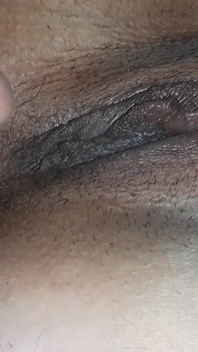 Jag slickade hennes röv och gjorde hennes orgasm - lesbisk -illusion