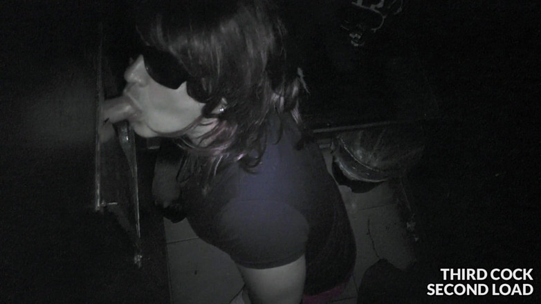 Tranny 4 cock: Sucking off 6 cocks at the gloryhole