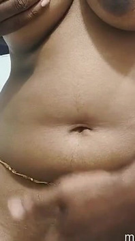 Sexy mallu dívka s dokonalým tělem tvrdě ošukaná kolegou v kanceláři
