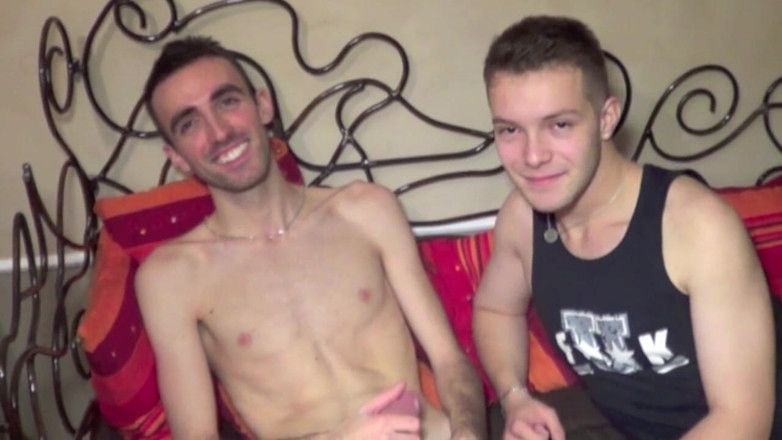 SEX WITH MY BEST FRIEND: Kyle futută de un prieten heterosexual