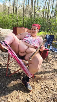 Naughty Slut in the Woods Finds a Big Fat Log and Fucks in All Her Holes and Squirts It Hard