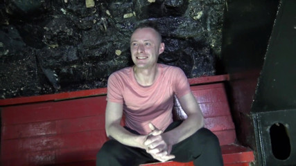 Gaybareback: Twink przejebane na oklep otwarte prosto