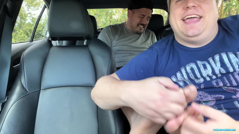 Ticklish Chubs: くすぐりプリンスのくすぐりテスト