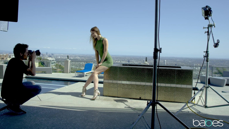Babes: Babes - Photoshoot Fun