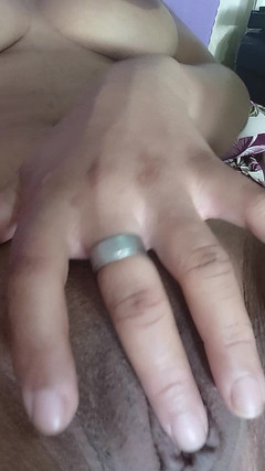 Jacke24: Stout meisje dat van lekker geniet