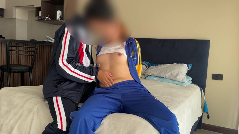 MeylinBoli: Studentessa Cristiana Impara a Succhiare Il Suo Ragazzo Lo Fa...