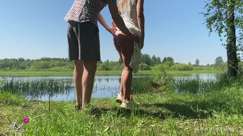 Alisa Lovely: Passionate sex of a teen amateur couple by a summer...