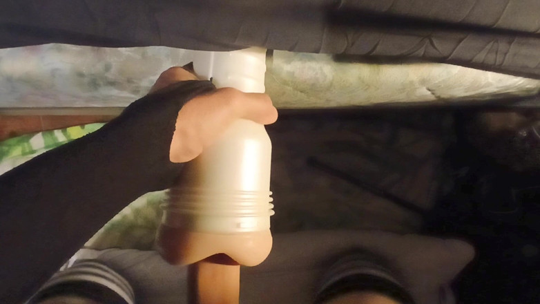 Raven LeSynn: Fleshlight เย็ดกับ Raven Letrap