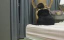Reem Hassan: Горячая девушка-брюнетка с натуральными сиськами показывает свое тело и страстно трахается в любительском видео