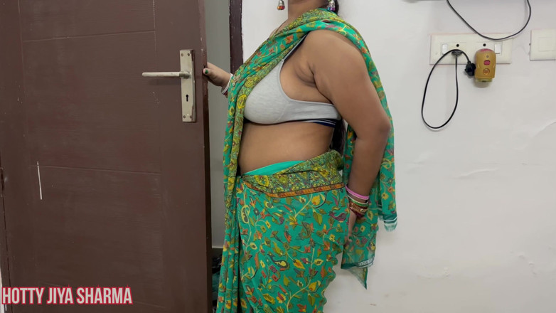 Hotty Jiya Sharmaa: Seks bhai behen ka majedar, pasangan kesayangan bhai ko apni...