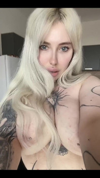 I’m so Lonely in This Bedroom