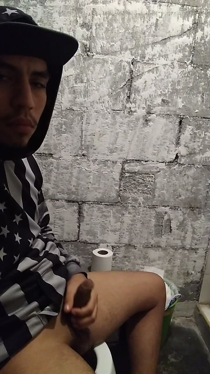 AlexAlejandro13: Je hebt het naar je zin in de badkamer