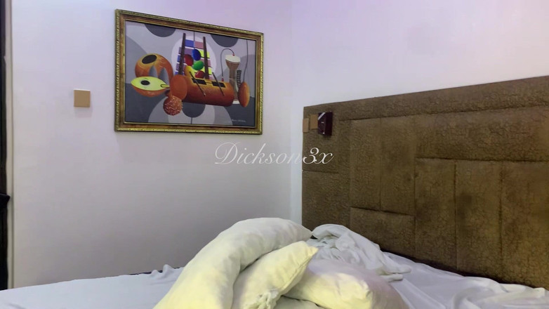Dickass3x: 내 큰 뚱뚱한 엉덩이 호미와 함께 즐기는