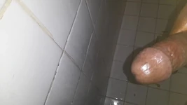 Jerking off S6 E7