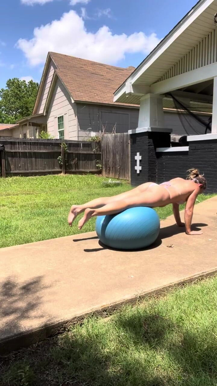 G3t_50m3: Summer Ass