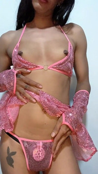 Transsexual Em Gaiola De Castidade