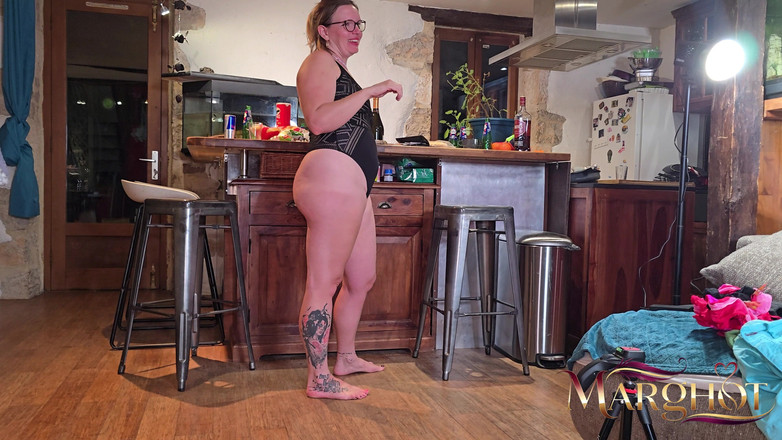 Sexy Marghot: Amateur Gangbang Sequel: 3 Lovers and the Trainee with a Huge...