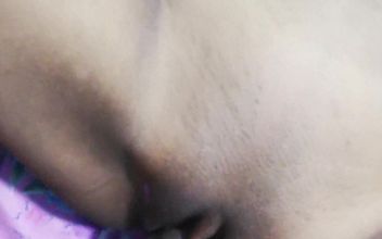 Video Shot at Home Deep Sex with Girlfriend Having Sex
