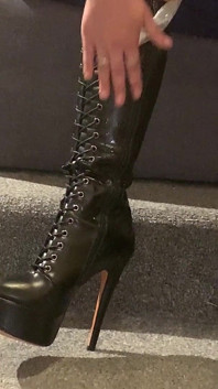 Wytrysk na moje buty