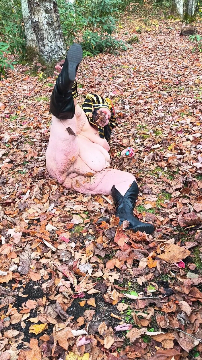 HerculesnVENUS: Schmutziges arsch-blatt spielt in ihrem arsch und kommt, sie fickt...