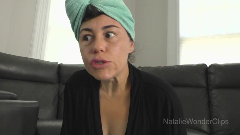 Natalie Wonder: Vibrações anais da madrasta bejeweled