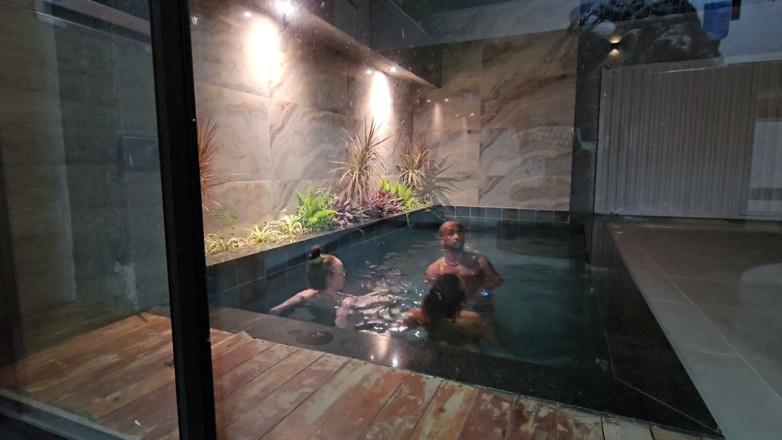 MARCIO BAIANO: Depois Do Banho De Piscina a Historia De Amizade Acaba...