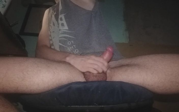 Jeddrew: この自家製セックストイで3回イク