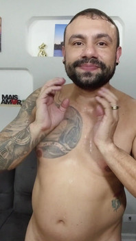 Fahişelik Evi: Pamela Panter ve Fabio ile Sahne Arkası Bütün Gün Lanet Ediyor!