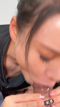 음란한 아내, 거실, 카우걸 자세, 항문 성교, 크림파이