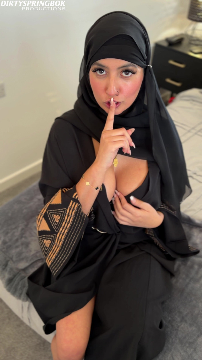 Aaliyah Yasin: Aaliyah eindigt de Ramadan met een Urdu Joi