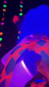 Neon Cream Dream